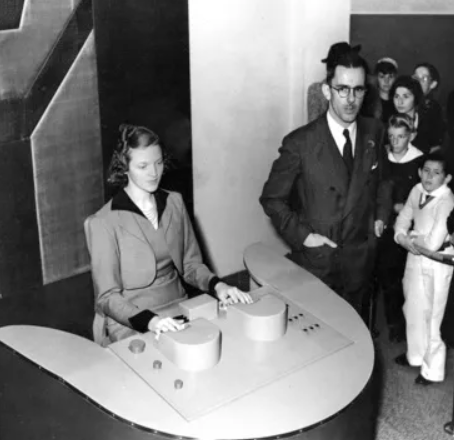 Operator sitting at Voder at 1939 World's Fair